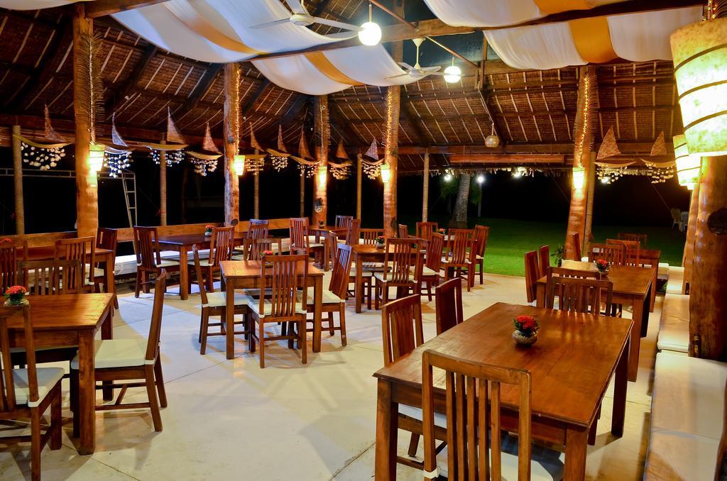 Punta Bulata White Beach Resort & Spa Cauayan  Bagian luar foto