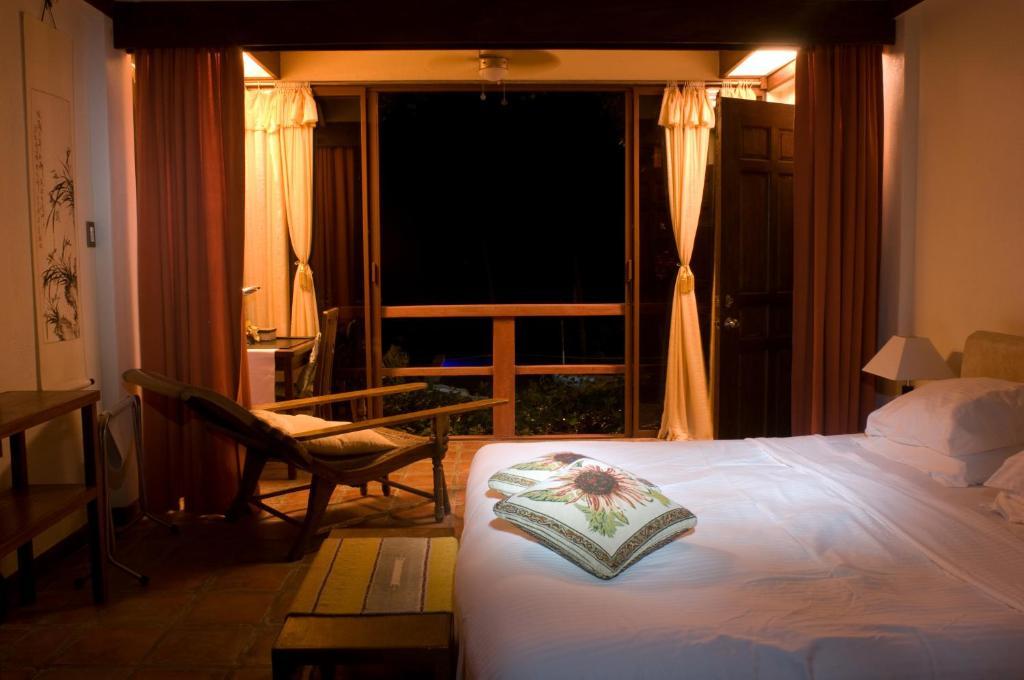 Punta Bulata White Beach Resort & Spa Cauayan  Bagian luar foto